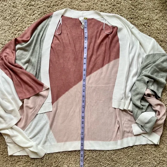 Lululemon Hatha Wrap - Picture 5 of 6